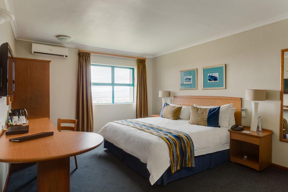 Protea Hotel By Marriott Cape Town Tyger Valley Bellville Esterno foto
