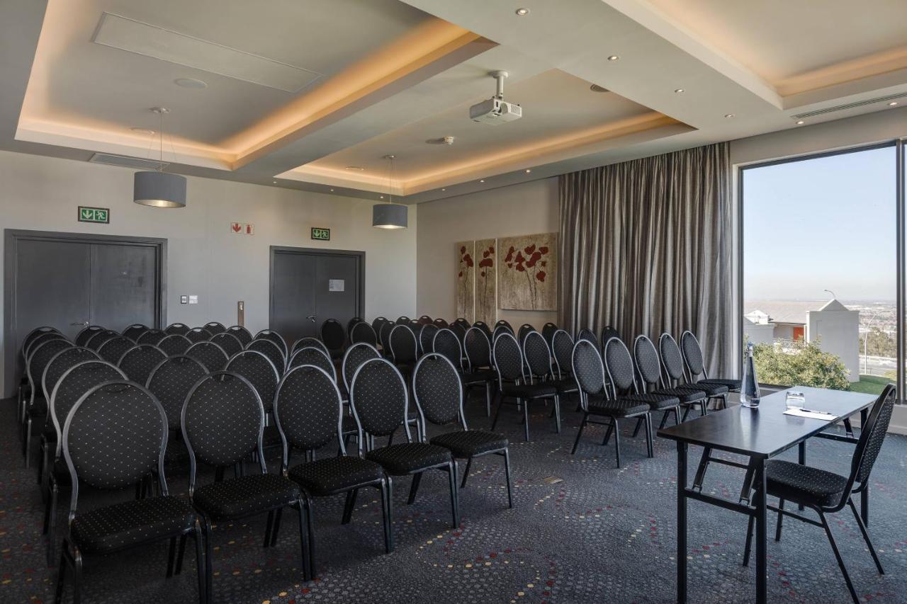 Protea Hotel By Marriott Cape Town Tyger Valley Bellville Esterno foto