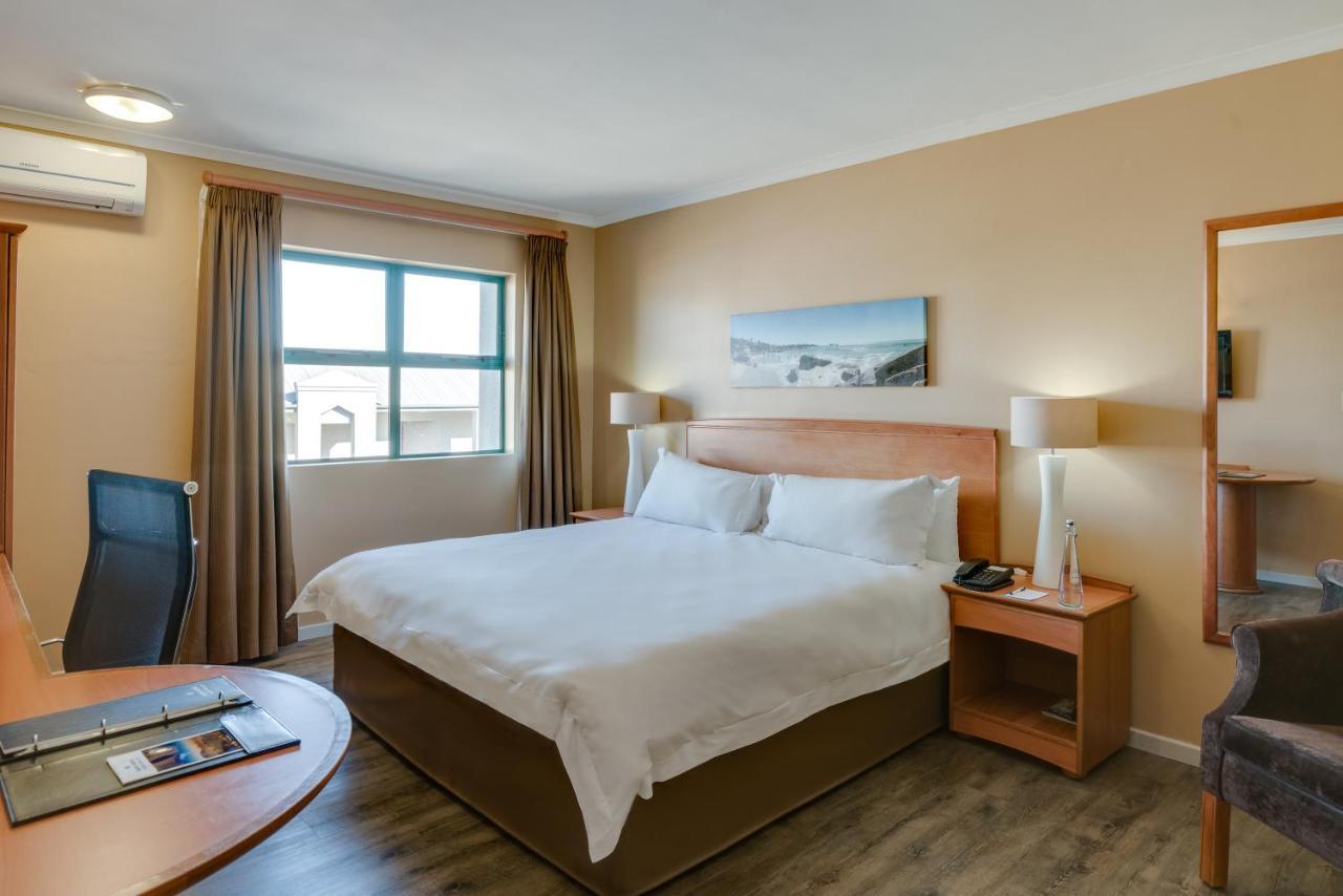 Protea Hotel By Marriott Cape Town Tyger Valley Bellville Esterno foto