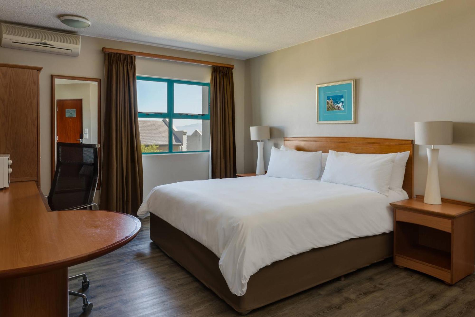 Protea Hotel By Marriott Cape Town Tyger Valley Bellville Esterno foto