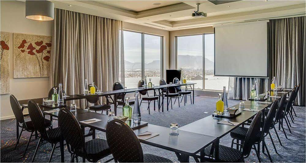 Protea Hotel By Marriott Cape Town Tyger Valley Bellville Esterno foto